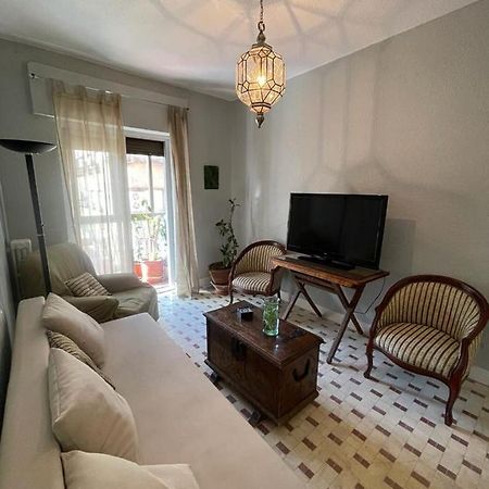 Vintage Granada Apartment Ngoại thất bức ảnh